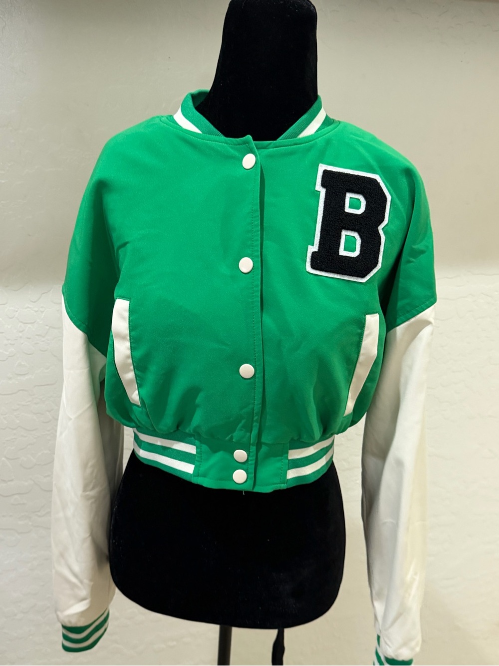 Love Tree Green Cropped Varsity Bomber Jacket Small